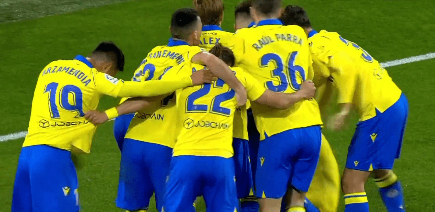 天博体育-江汉猛虎队读秒绝平江南猛虎队，摔跤联赛上演耐力碾压对手！冲刺阶段不容有失的简单介绍