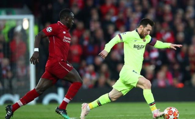 天博体育-莱万多夫斯基爆冷击败利物浦，爆冷引爆全场！的简单介绍