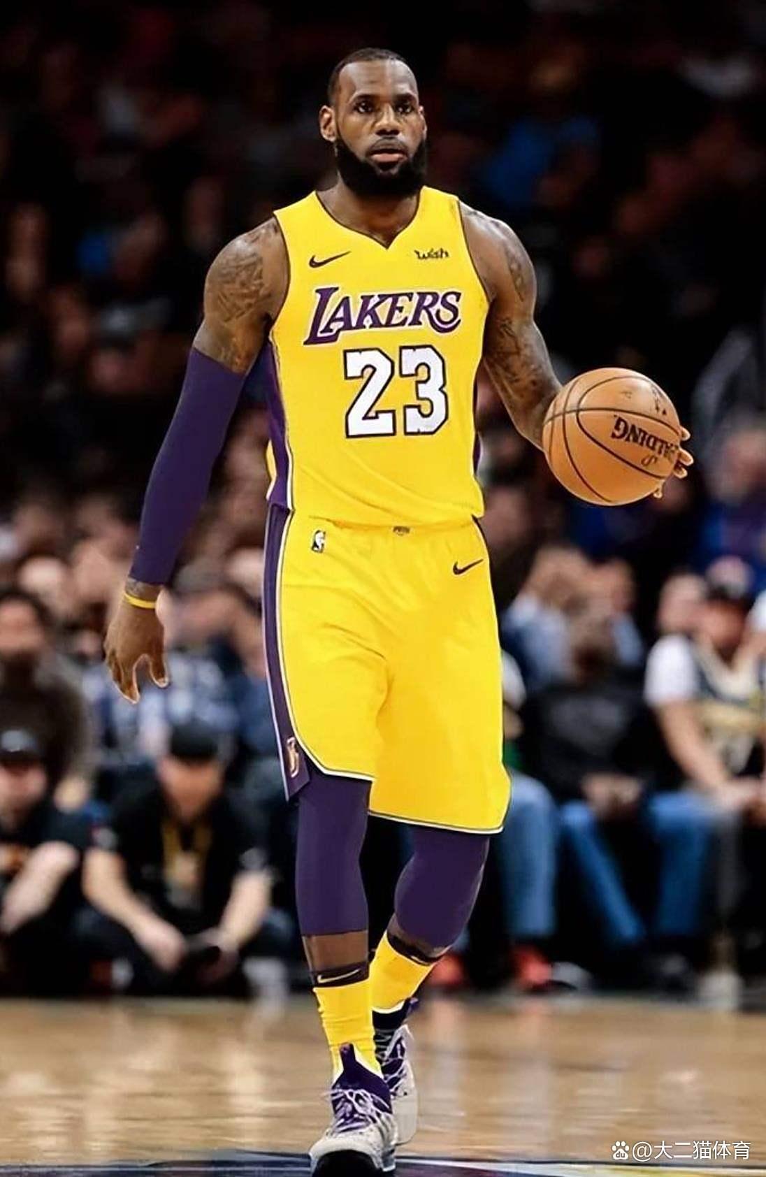 天博体育-包含库里新星势不可挡表现惊艳，中国队未来可期！的词条